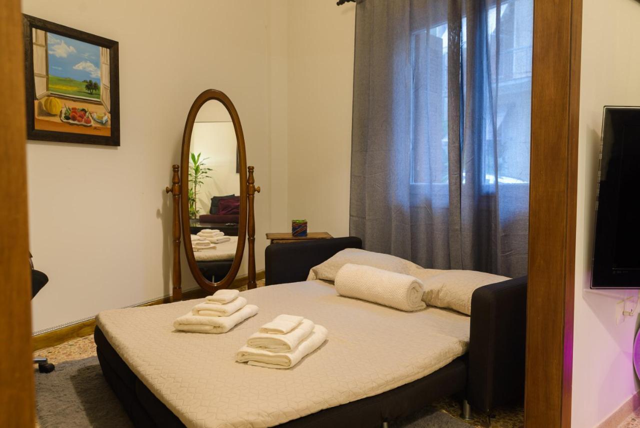 Belucky Apartments - Φio Athen Eksteriør bilde